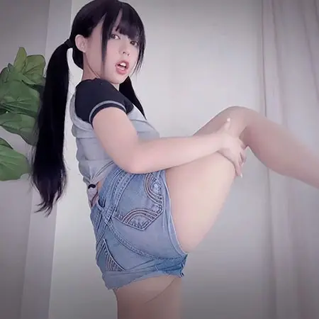 clip-gai-to-thu-dam-bang-cu-gia